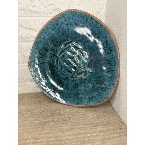 A bright Laguna ceramic plate KAPSI, handmade 13221-kapsi photo
