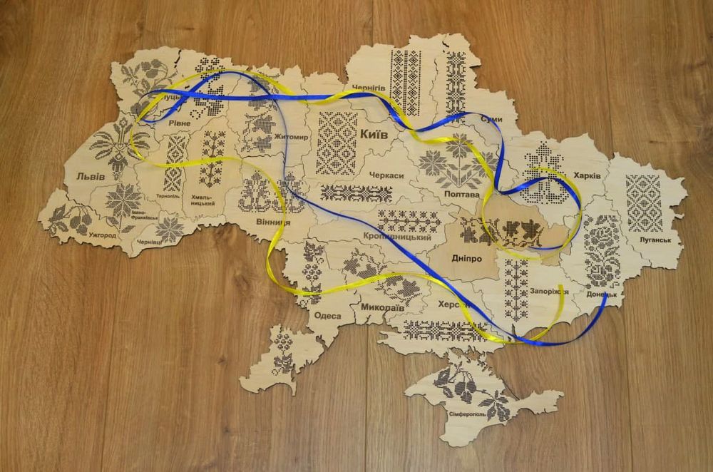 Пазл-мапа України під вишивку WoodLike в картонній коробці 3103 фото