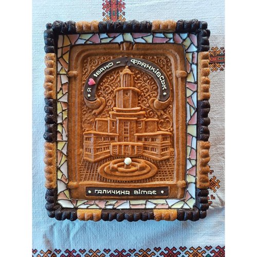 Honey cake "Town Hall. Ivano-Frankivsk" 19870-medkorzhyk photo