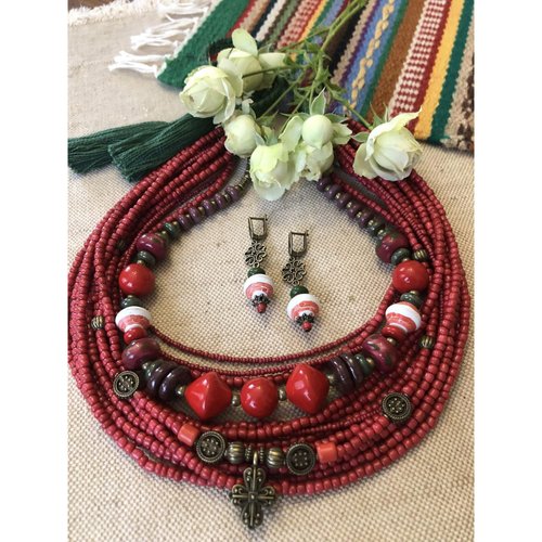Set of jewelry "Berry Wreath" (necklace, earrings, bracelet) 12687-korali photo