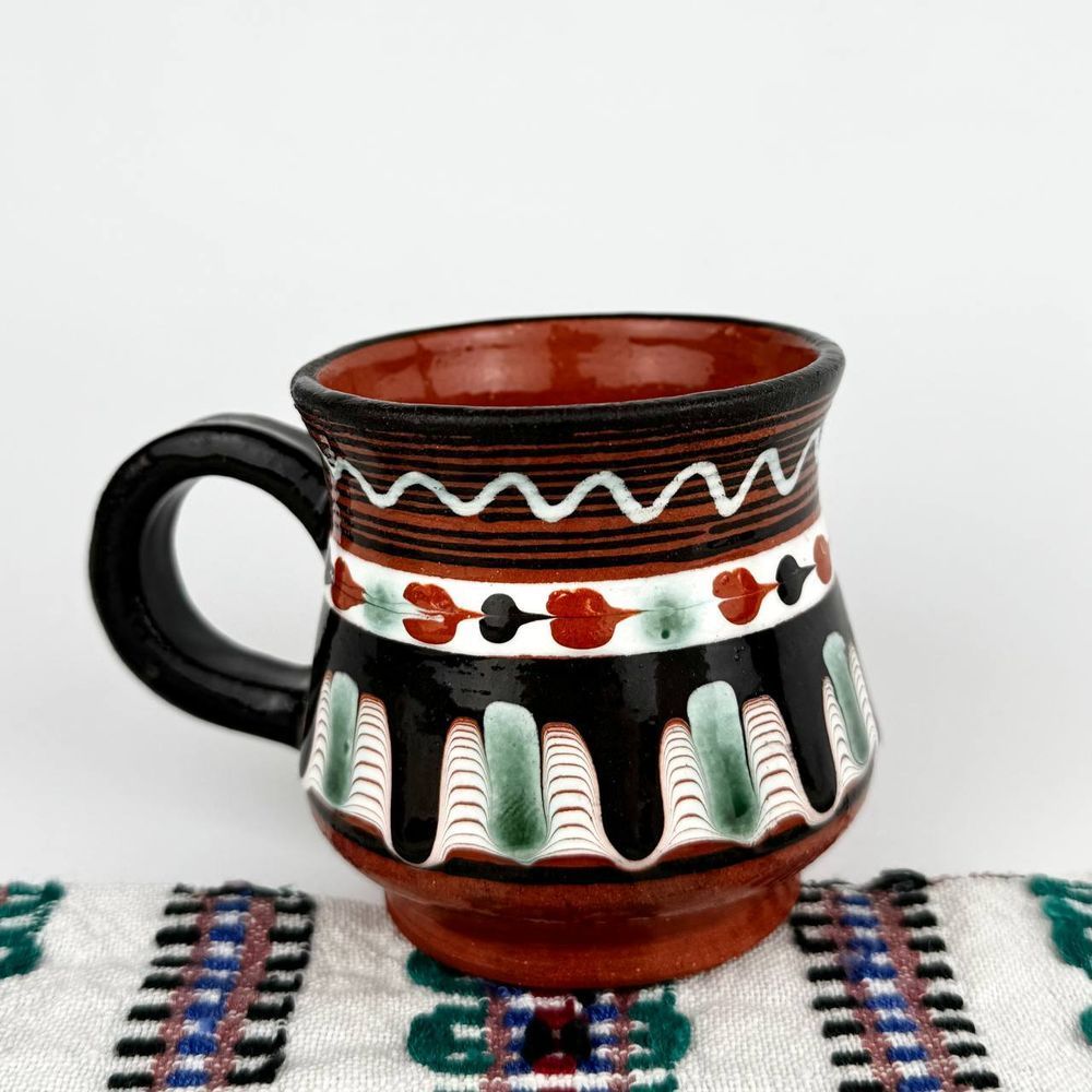 Tall hand-painted ceramic coffee mug &ndash; Bubnivka ceramics: "Along the Paths of the Trypillian Fore-Mother" 23772-vysoka-s-tryp-pram photo