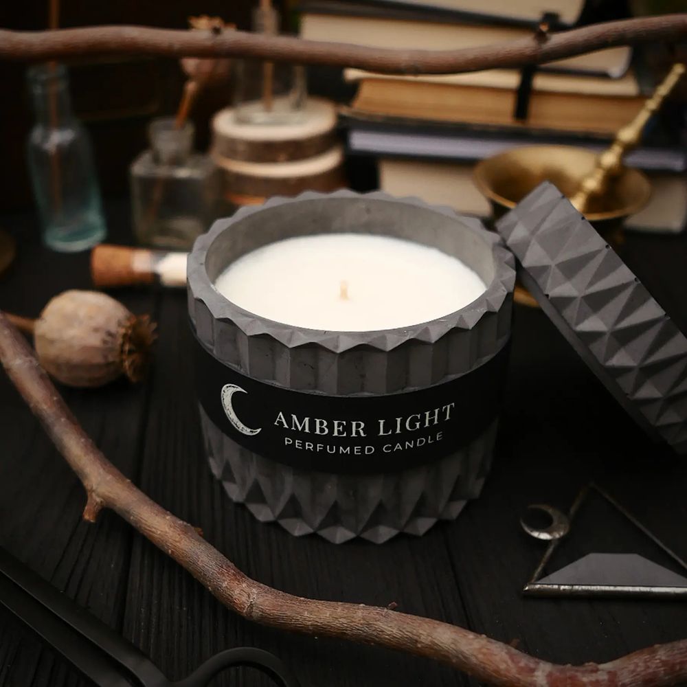 Парфумована свічка "Amber Light" у гіпсовому кашпо з кришкою | Alchemy Herbalcraft 14281-herbalcraft фото