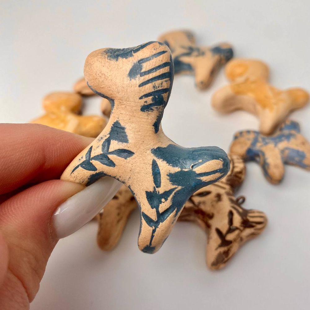 Ceramic pendant Horse handmade KENTAVRIDA 13728-kentavrida photo