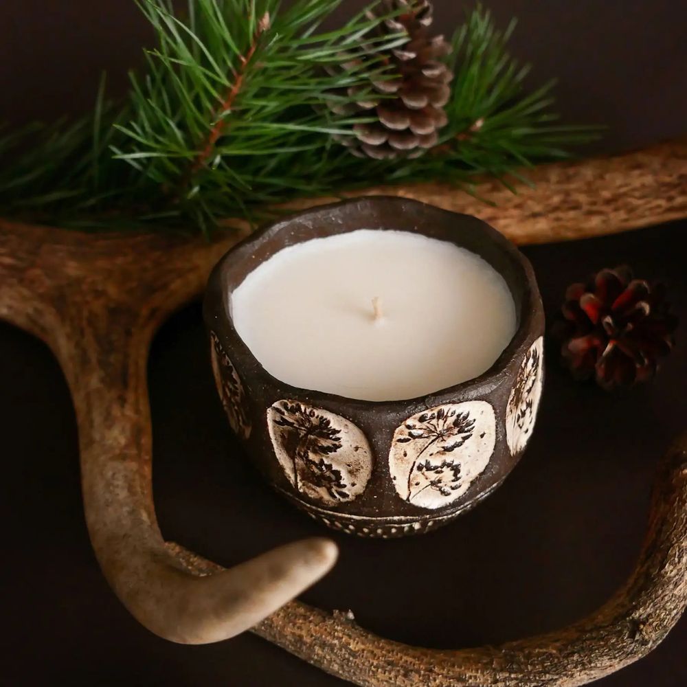 Scented candle "Amber Light" in a ceramic cup by Herbalcraft Herbalcraft 14287-herbalcraft photo