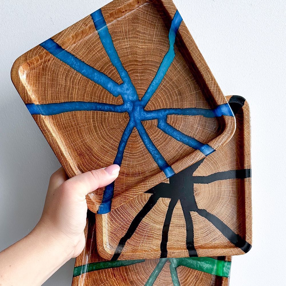 Mini-tray from an oak cut natural wood handmade series NATURAL DEEPWOOD 17x17 cm 12873-17x17-deepwood photo