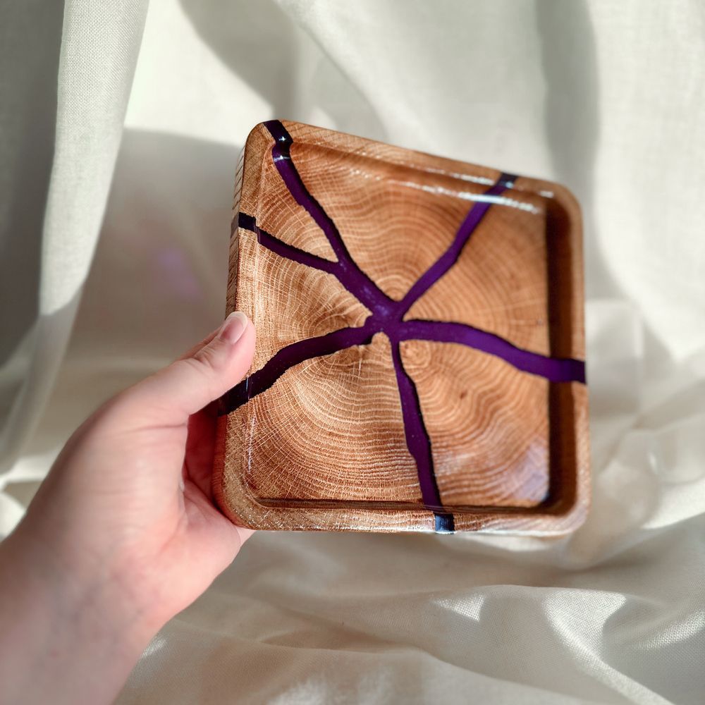 Mini-tray from an oak cut natural wood handmade series NATURAL DEEPWOOD 17x17 cm 12873-17x17-deepwood photo