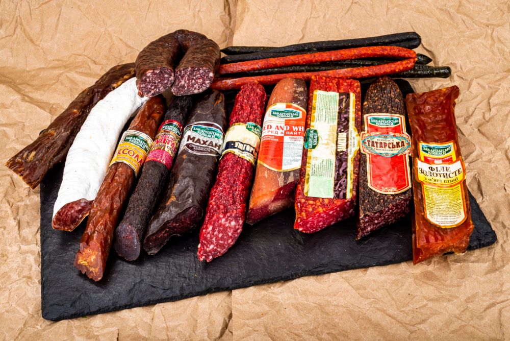 Raw-smoked Magyar sausages of the highest quality 3869 photo