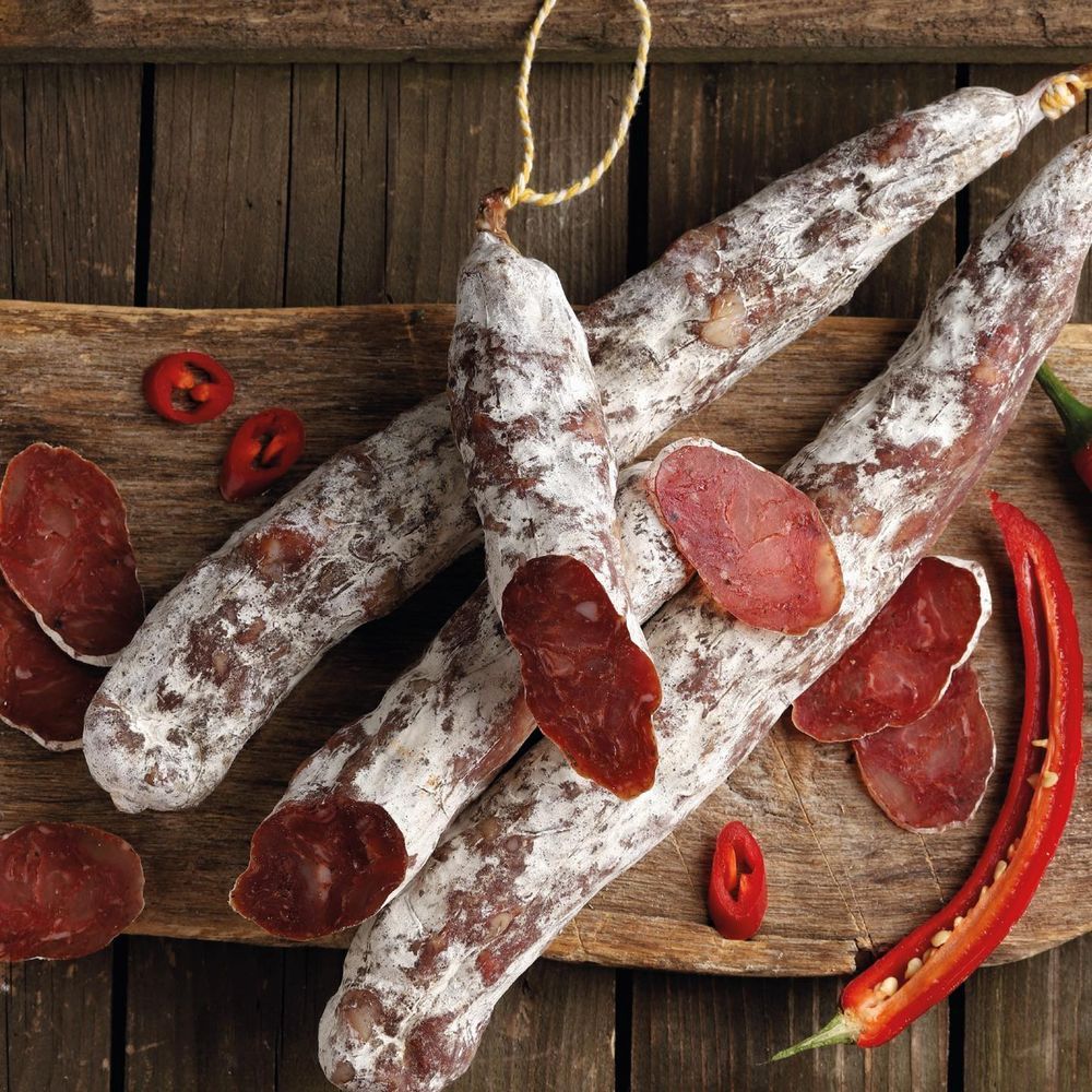 Paprika Pork Sausage with Chili Pepper Only Meat Craft 190 g 8600 photo