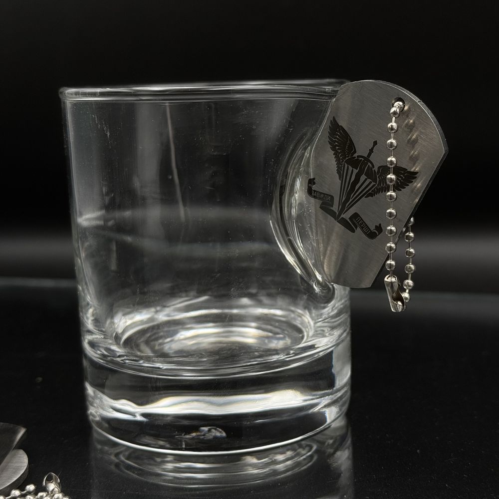 Whiskey glass with a badge with individual engraving 21047-225ml-batart-ua photo