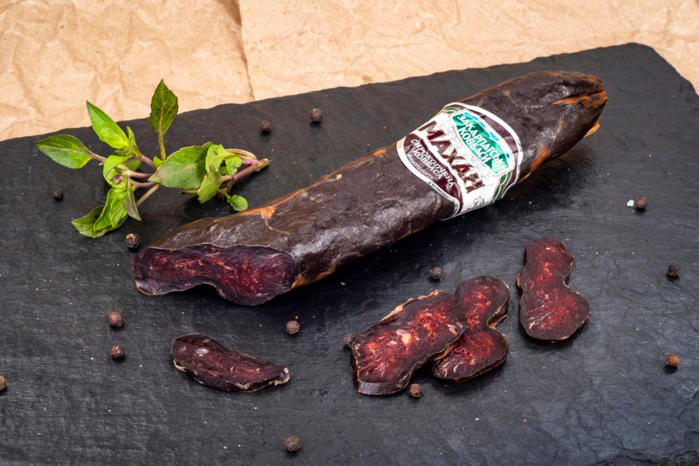 Makhan raw-smoked beef sausage of the highest grade 3153 photo