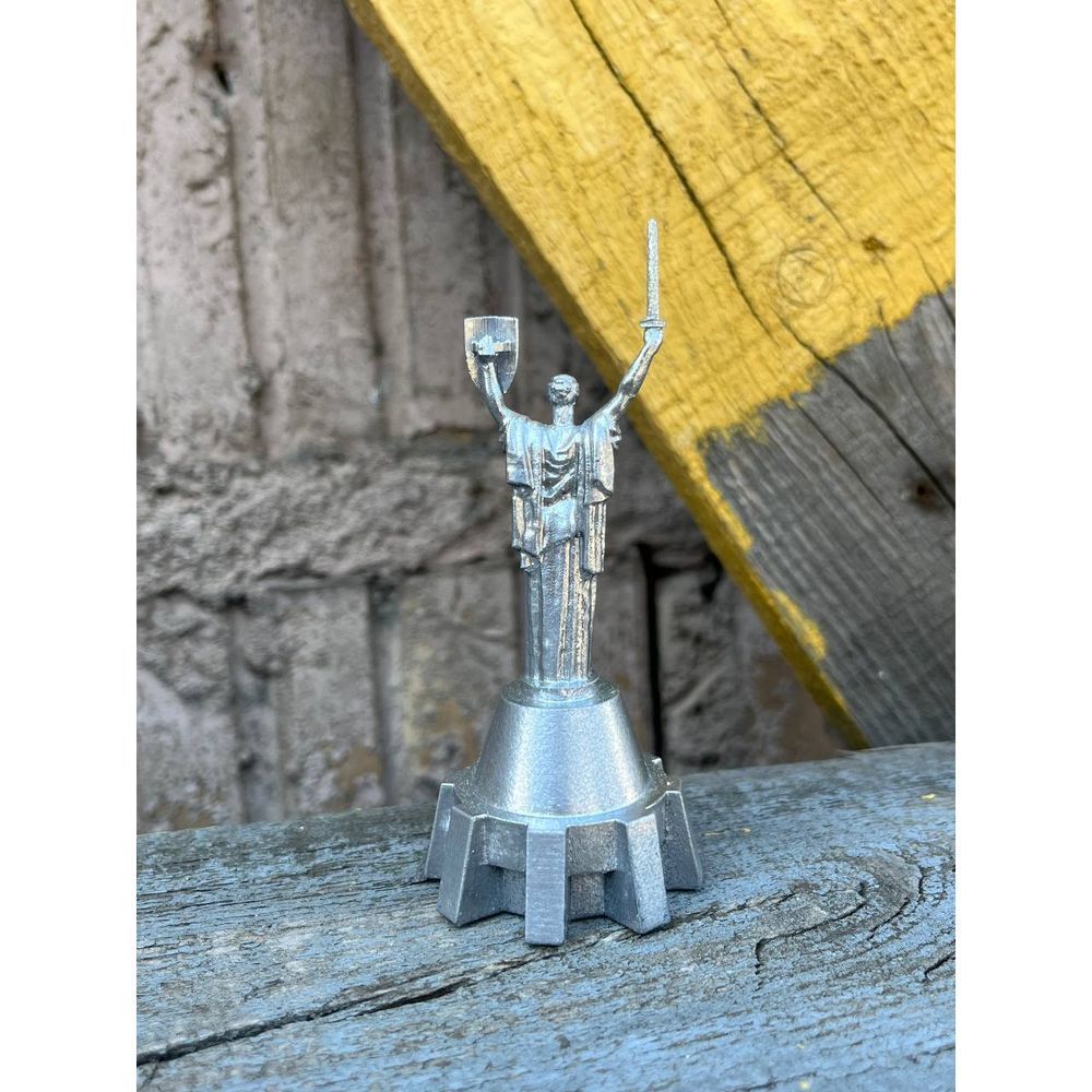 Металева фігурка Батьківщина матір SKY HOBBY UKRAINE 22703-sky-hobby фото Металева фігурка Батьківщина матір SKY HOBBY UKRAINE 22703-sky-hobby фото
