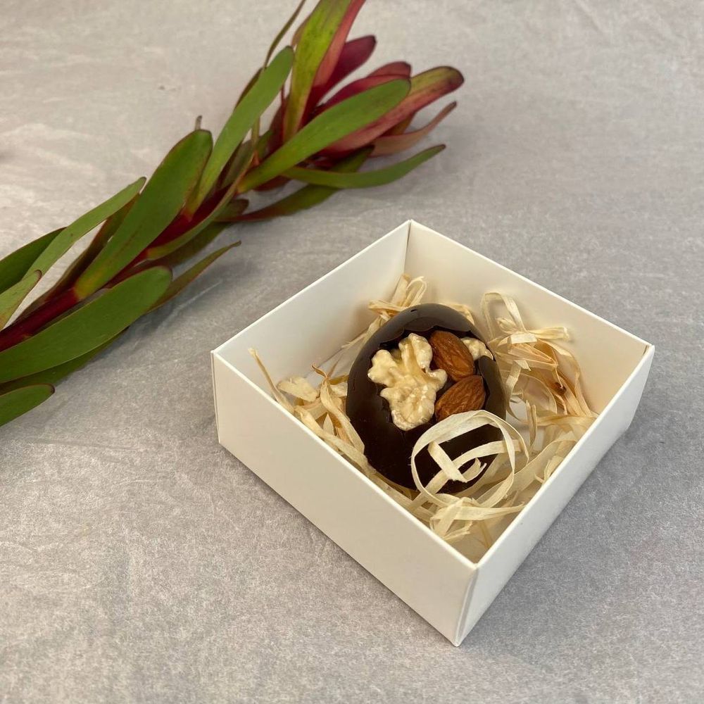 Шоколадні яйця на свято Великдень 21606-hrajlyva фото