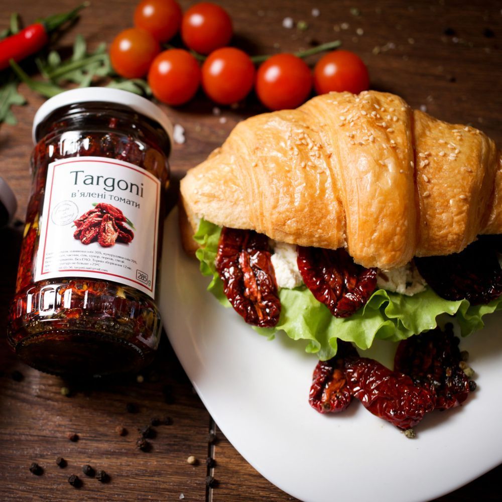 Sun-dried tomatoes Classic 6587 photo