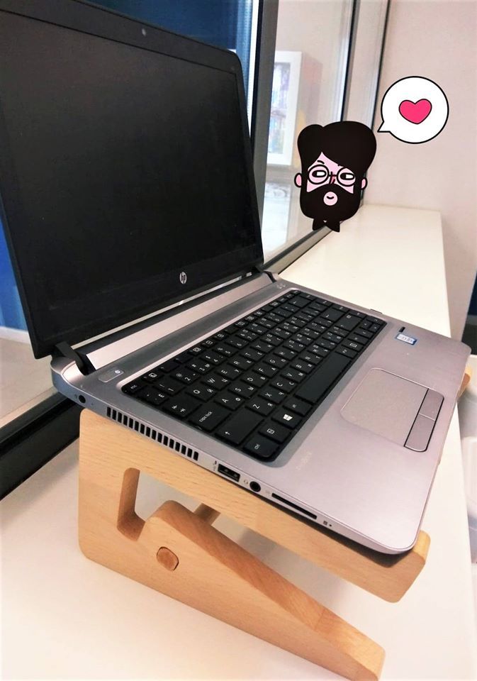Laptop stand with legs (Oak) 11200-woodluck photo
