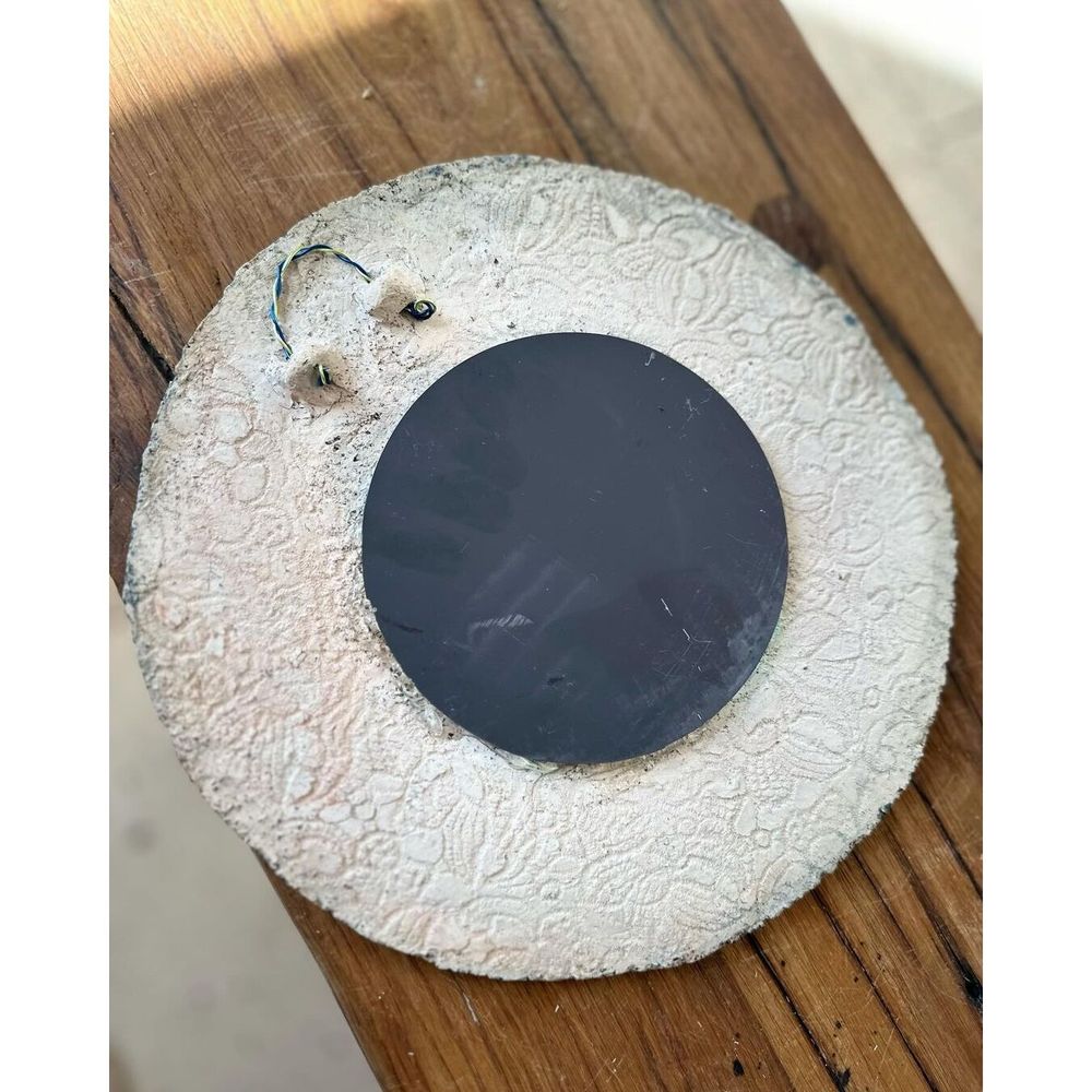Дзеркало керамічне кругле підвісне, синьо-бежевого кольору з орнаментом, діаметр 25 см 19111-yekeramika фото
