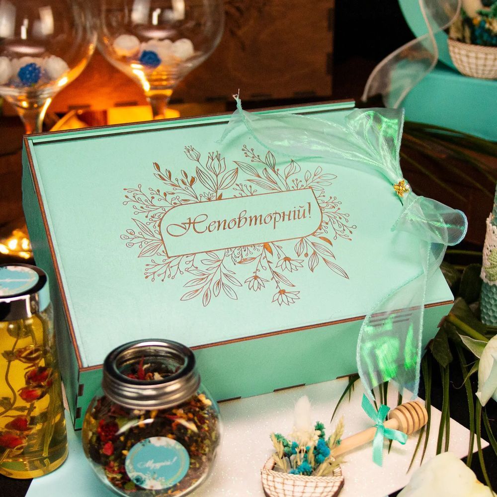 Gift box for wife Spring assortment for Ukrainian Women's Day FrontMed 12363-frontmed photo