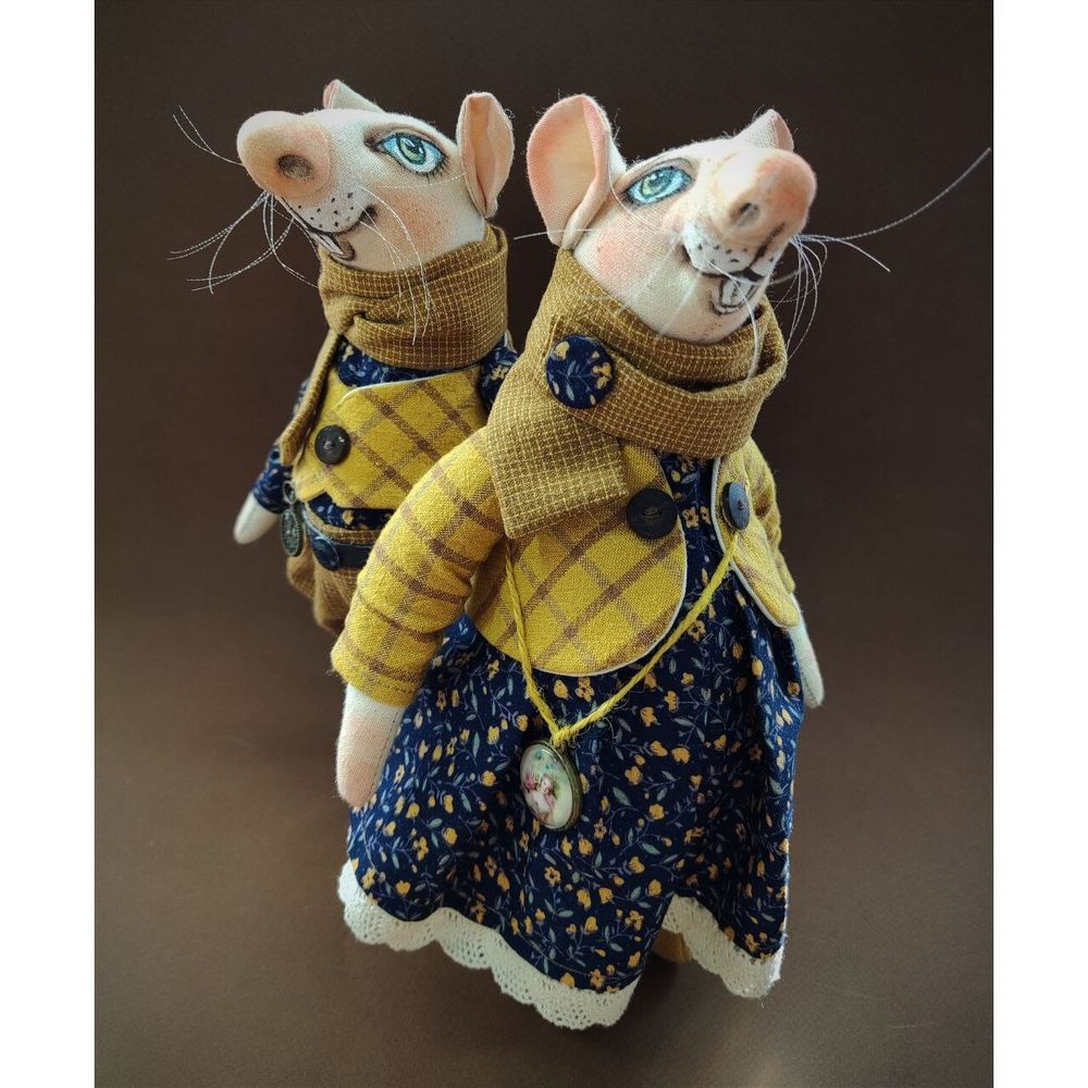 Textile interior dolls Rat family Mr. and Mrs. Vasburg handmade toys 11265-zoiashyshkovska photo