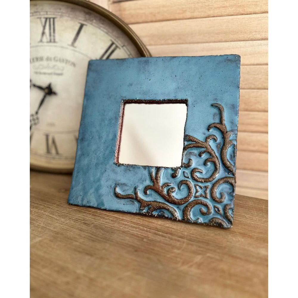 Ceramic square hanging mirror, gray color with a brown pattern in the corner, Side 25 cm 19113-yekeramika photo