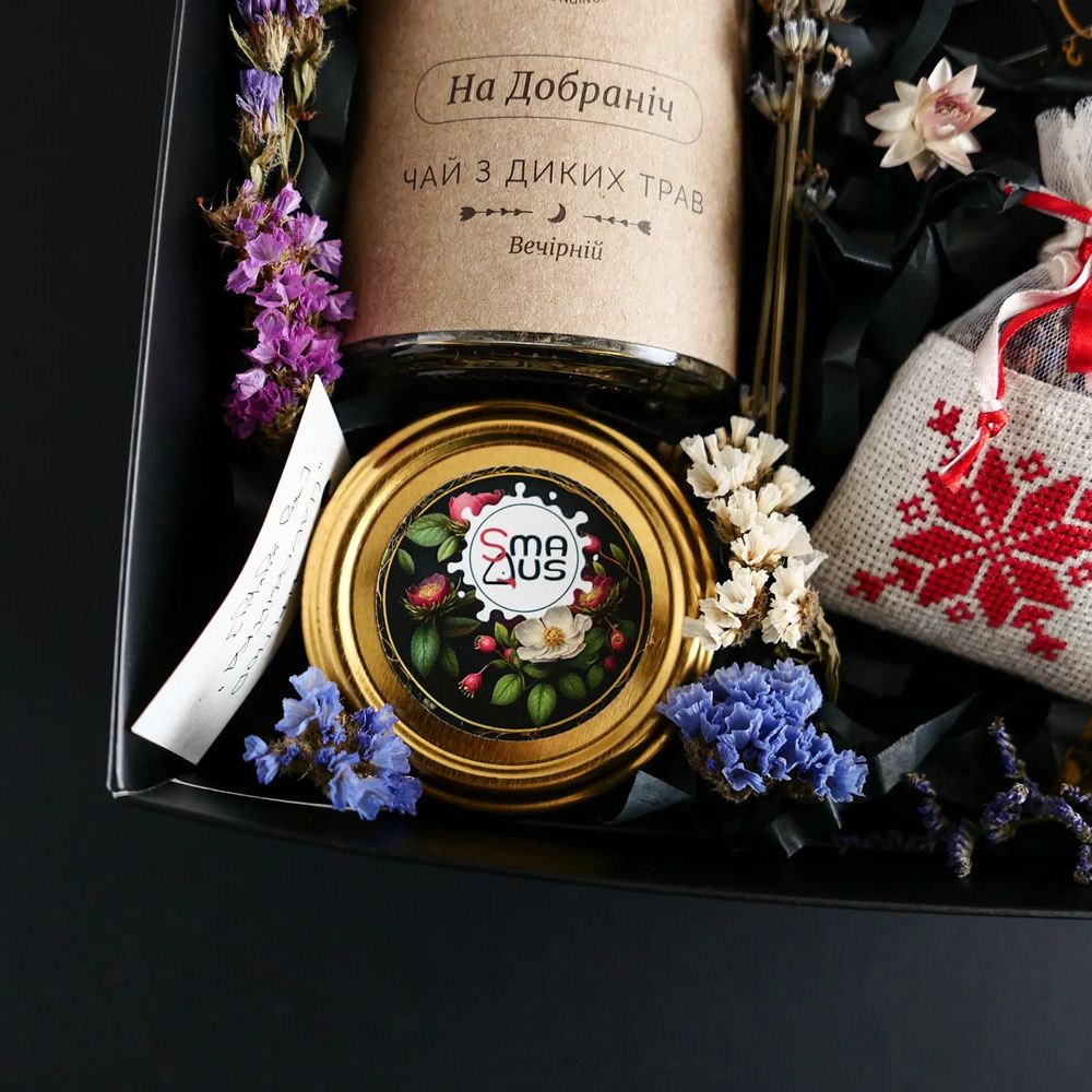 Подарунковий набір "Чародійка" M (чай, конфітюр, саше з лавандою, листівка) Herbalcraft 14269-herbalcraft фото