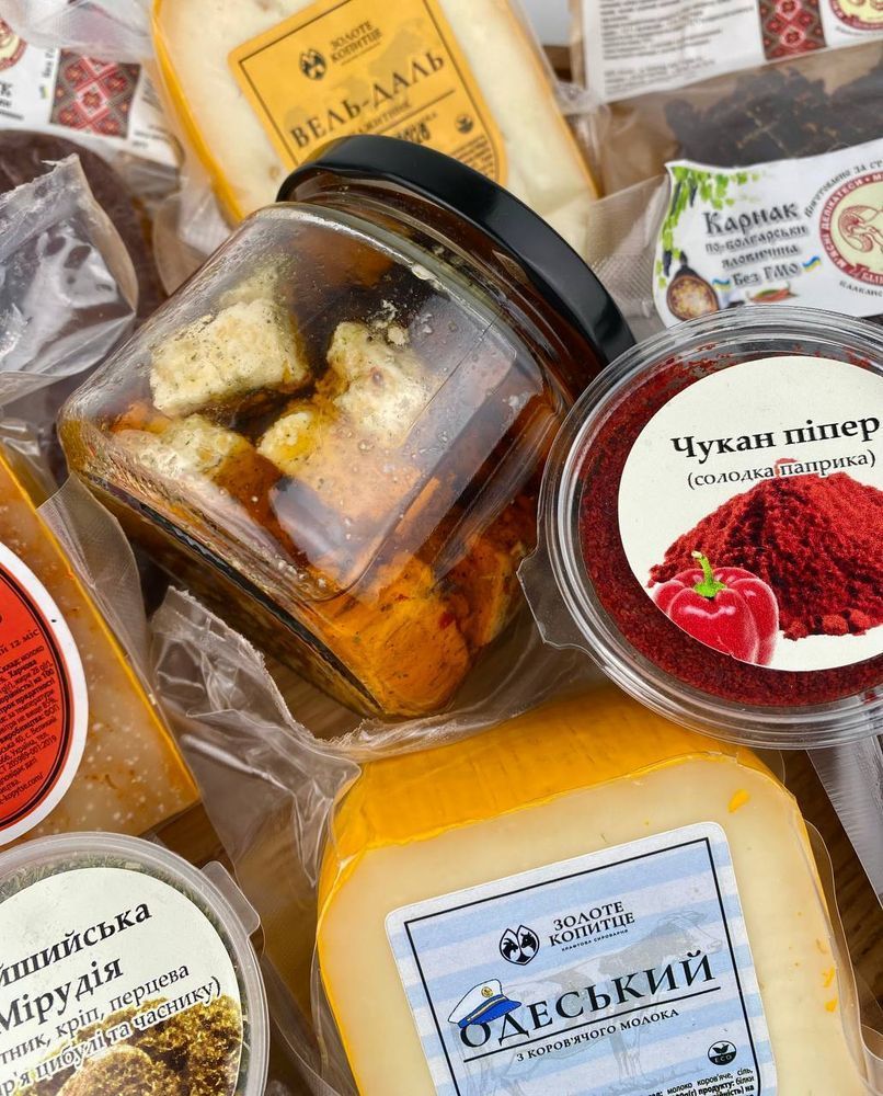 Продуктовий набір з крафтовими сирами і ковбасами 10 смаків Бесарабії Смак Півдня 23704-smak-pivdn фото
