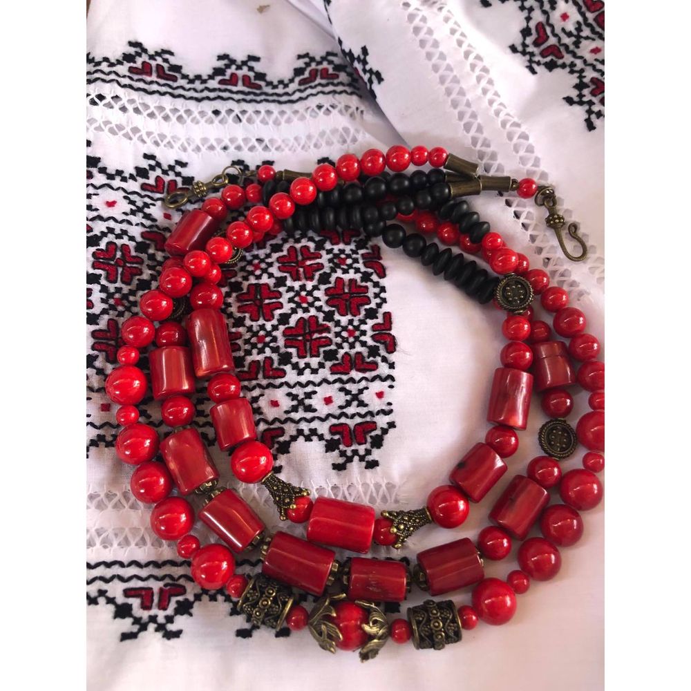 Rosehip necklace 12697-korali photo