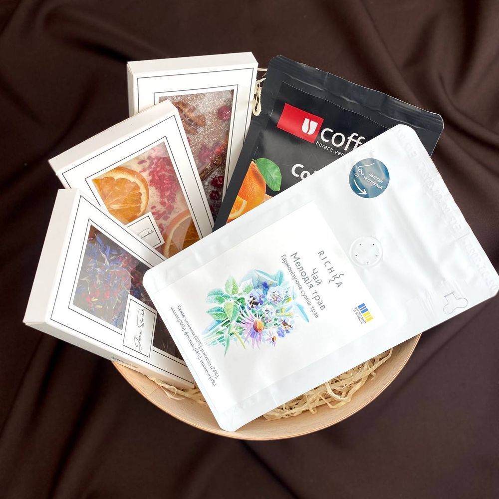 Corporate sweet gift with chocolate tea and coffee 13721-tviykraft photo